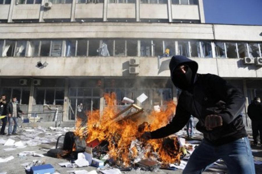 Hoće li protesti 2025. godine u BiH eskalirati poput onih iz 2014. godine?